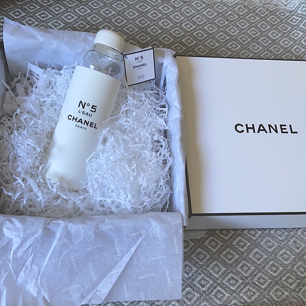 Chanel Factory 5 Glass Water Bottle. NWT AND BOX